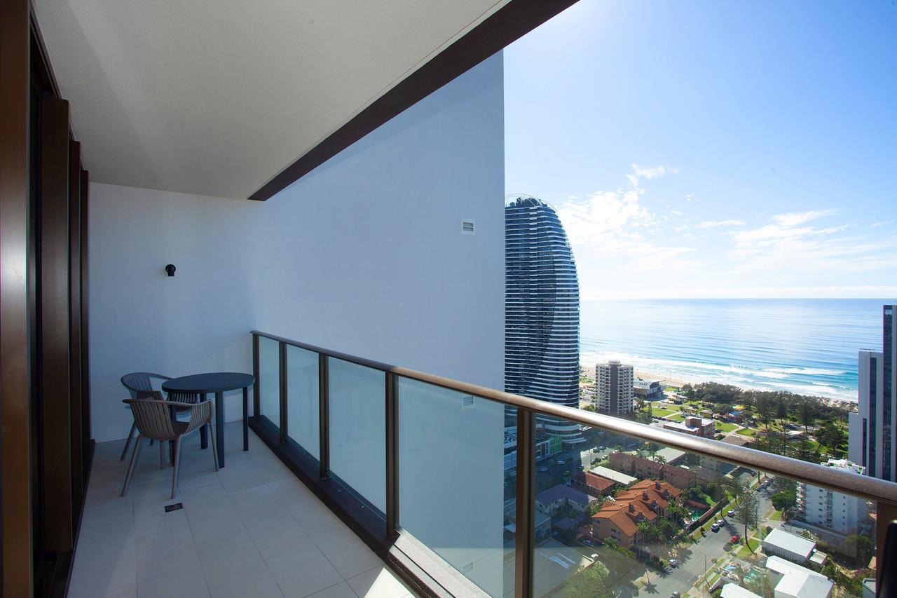 High Floor Ocean View Suites Broadbeach Gold Coast Esterno foto