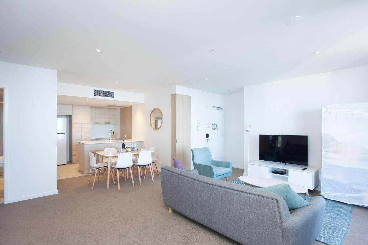 High Floor Ocean View Suites Broadbeach Gold Coast Esterno foto