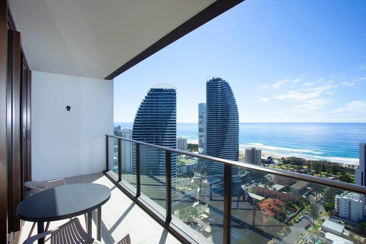 High Floor Ocean View Suites Broadbeach Gold Coast Esterno foto
