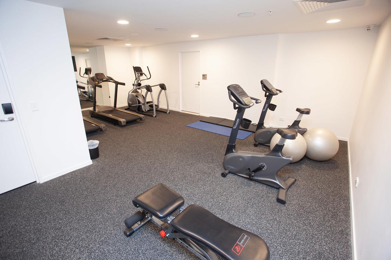High Floor Ocean View Suites Broadbeach Gold Coast Esterno foto